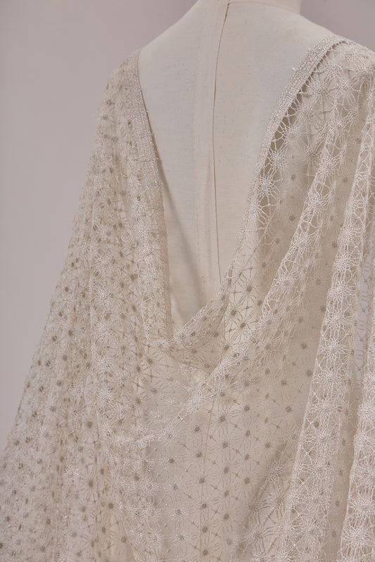 S0671 - Guipiure with lurex yarn