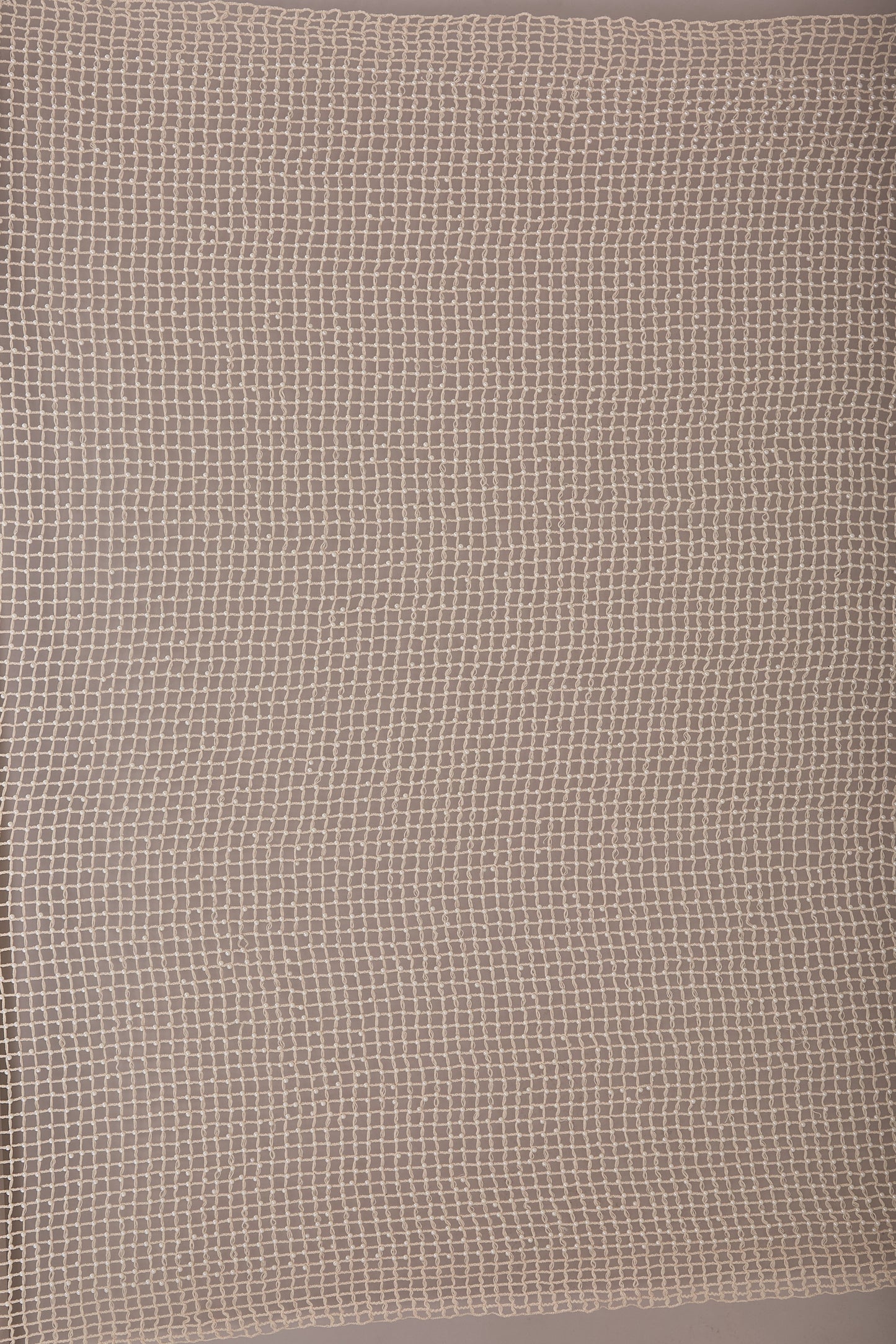 S0669 - Embroidered cotton net with pearls 