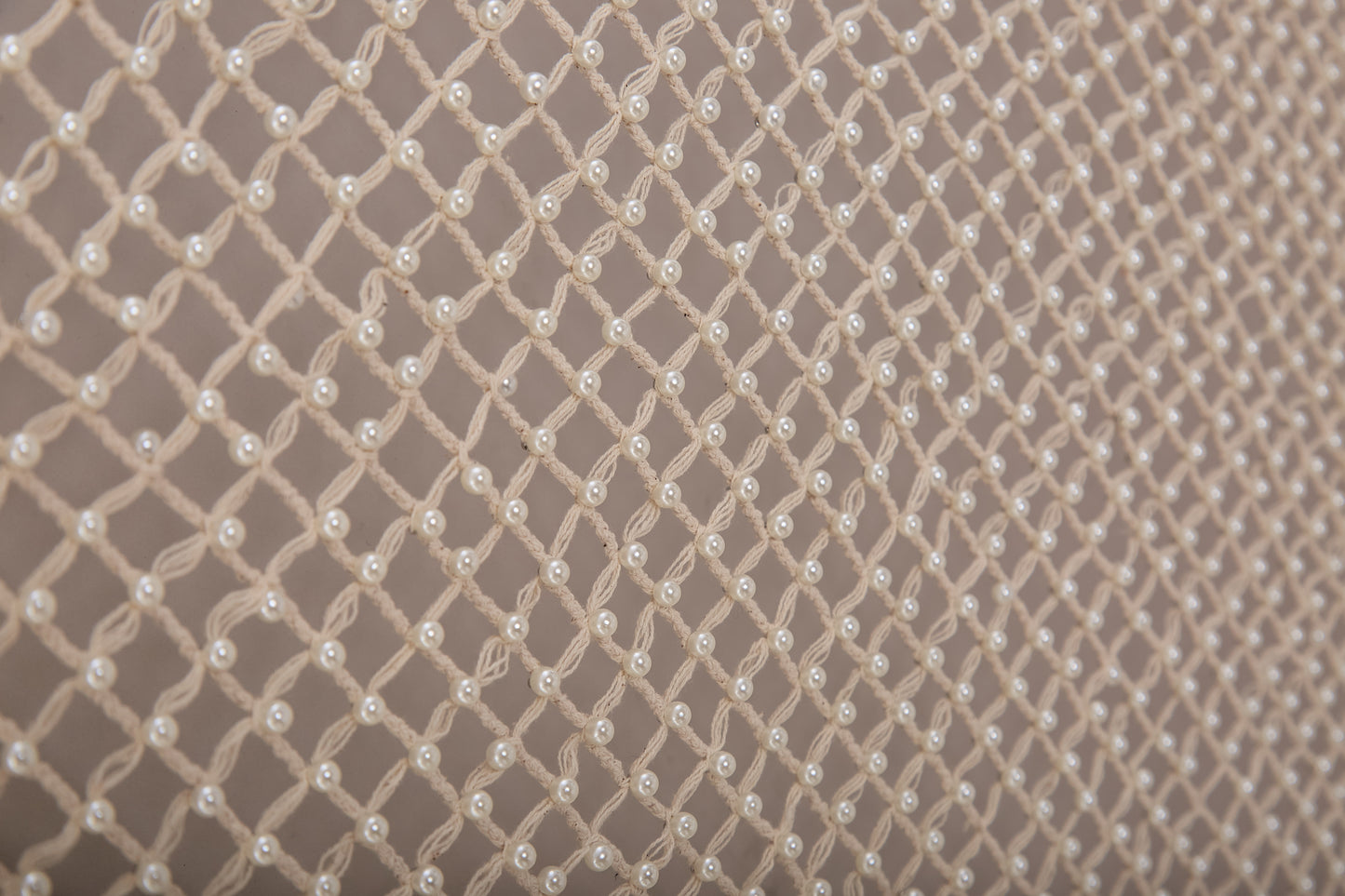 S0669 - Embroidered cotton net with pearls 