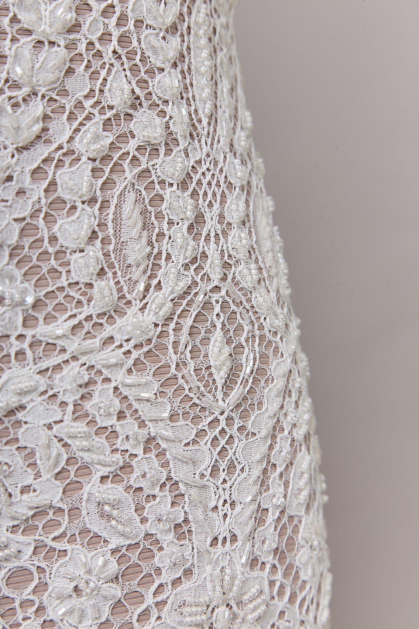 S0622 EMBROIDERED LACE WITH BEADS