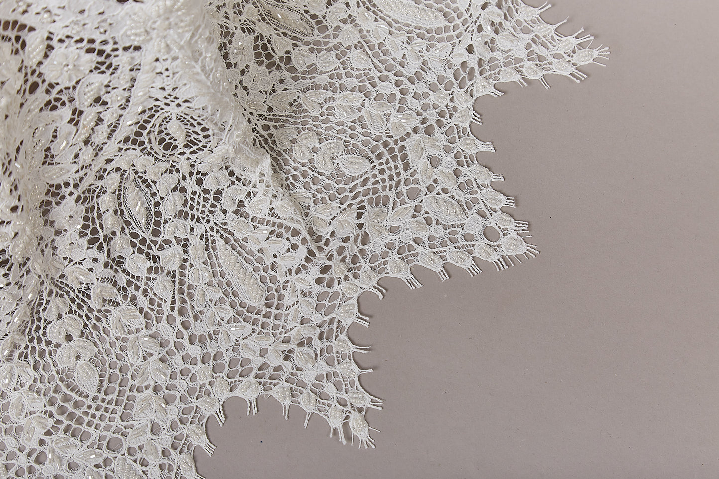 S0622 EMBROIDERED LACE WITH BEADS