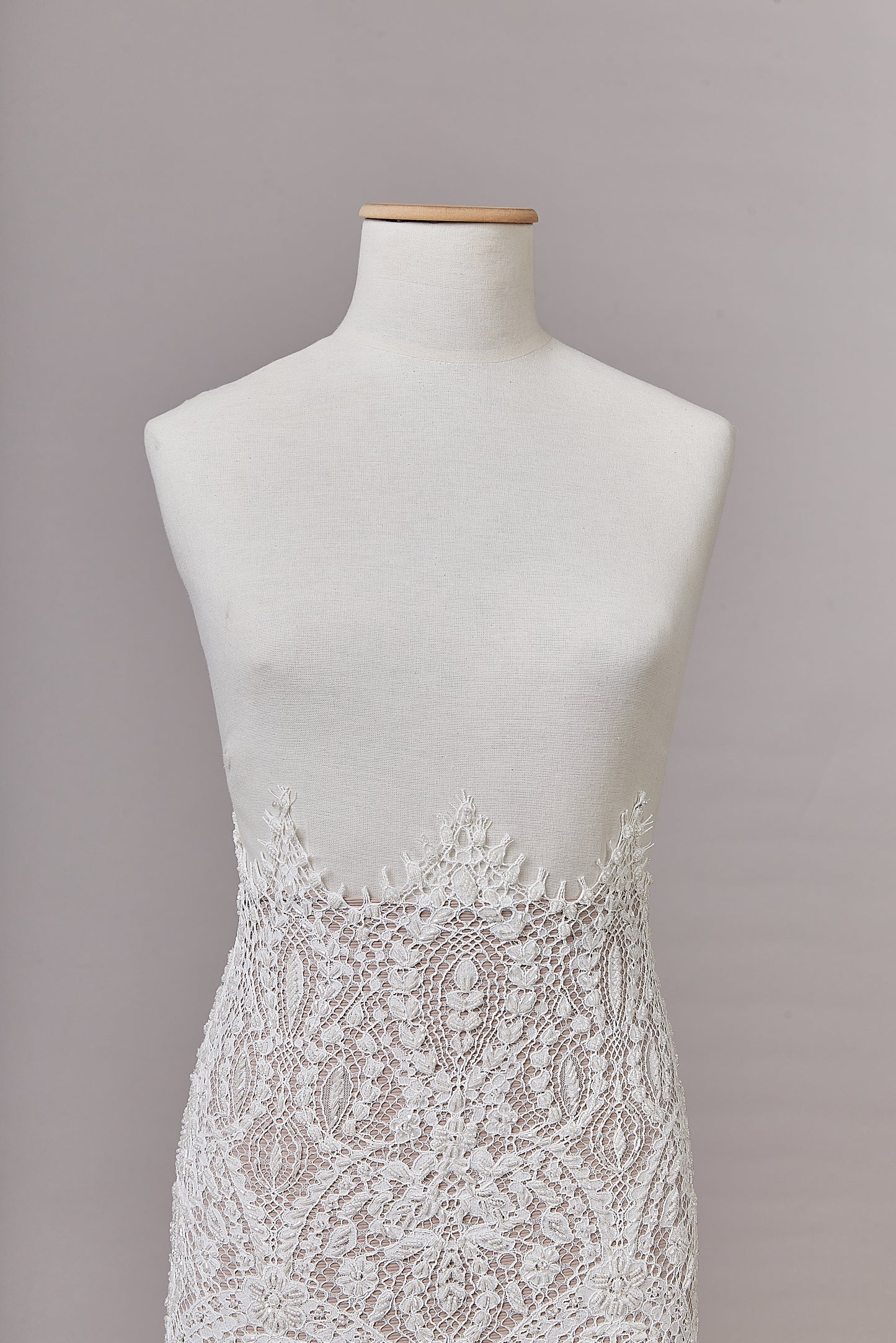 S0622 EMBROIDERED LACE WITH BEADS