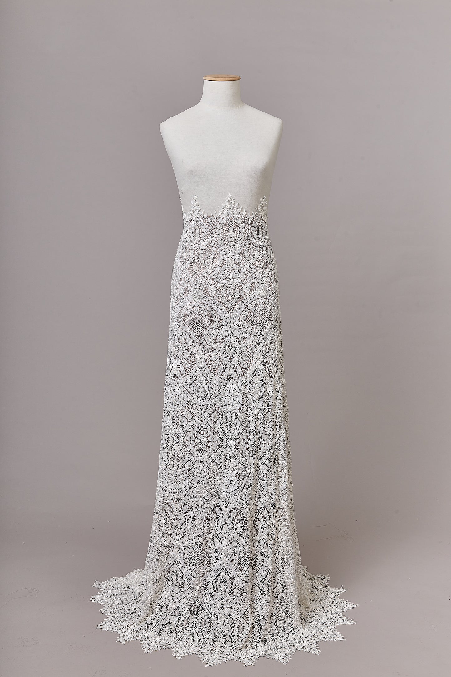 S0622 EMBROIDERED LACE WITH BEADS
