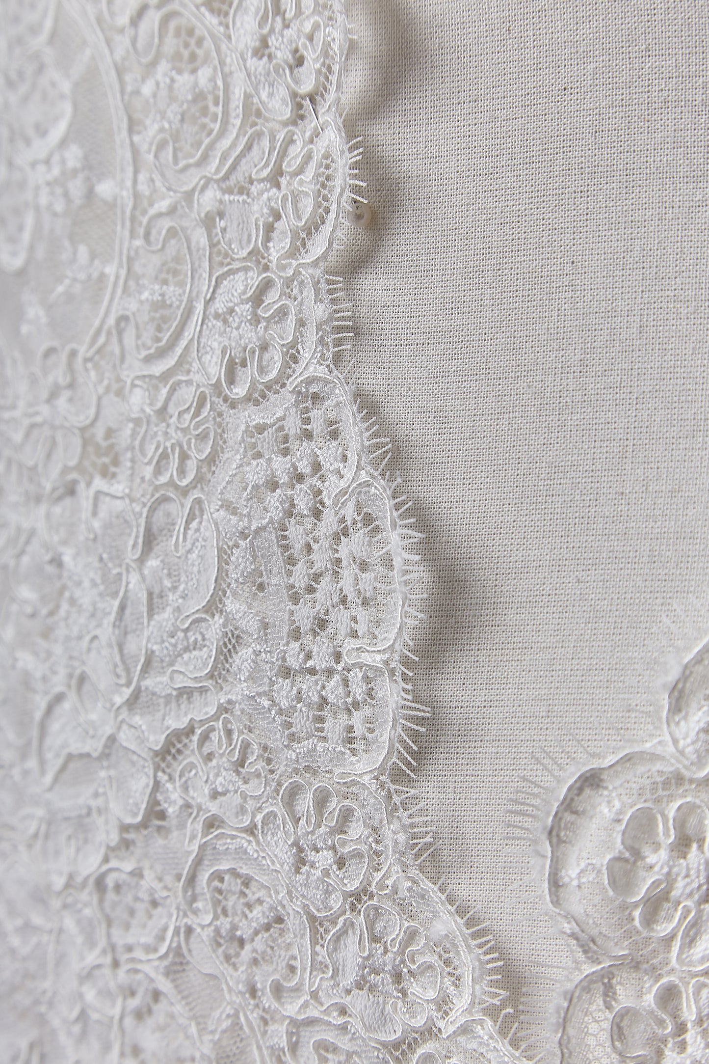 S0623 REBRODÉ EMBROIDERED LACE (Sold by cloth)