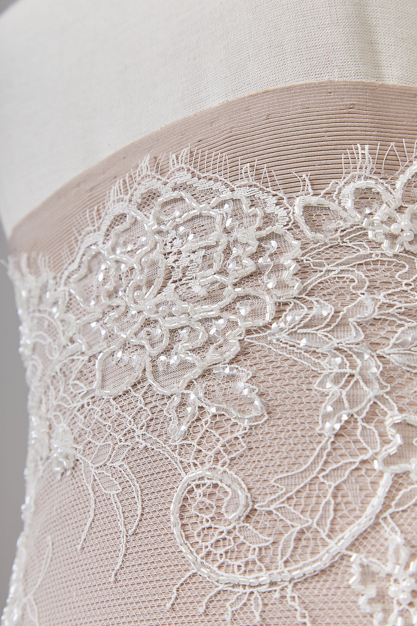 S0624 EMBROIDERED LACE WITH SEQUINS AND BEADS (Sold by cloth)
