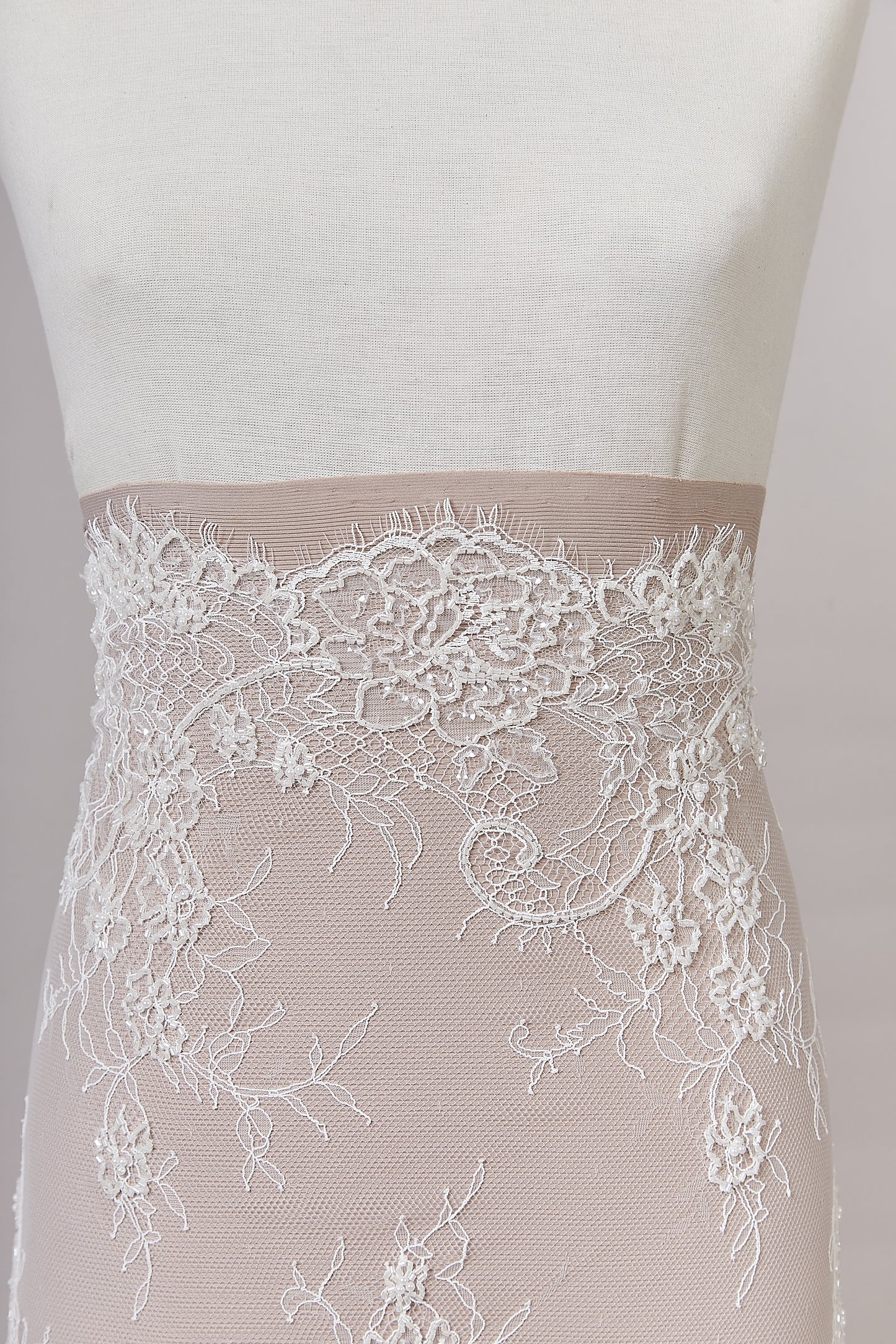 S0624 EMBROIDERED LACE WITH SEQUINS AND BEADS (Sold by cloth)