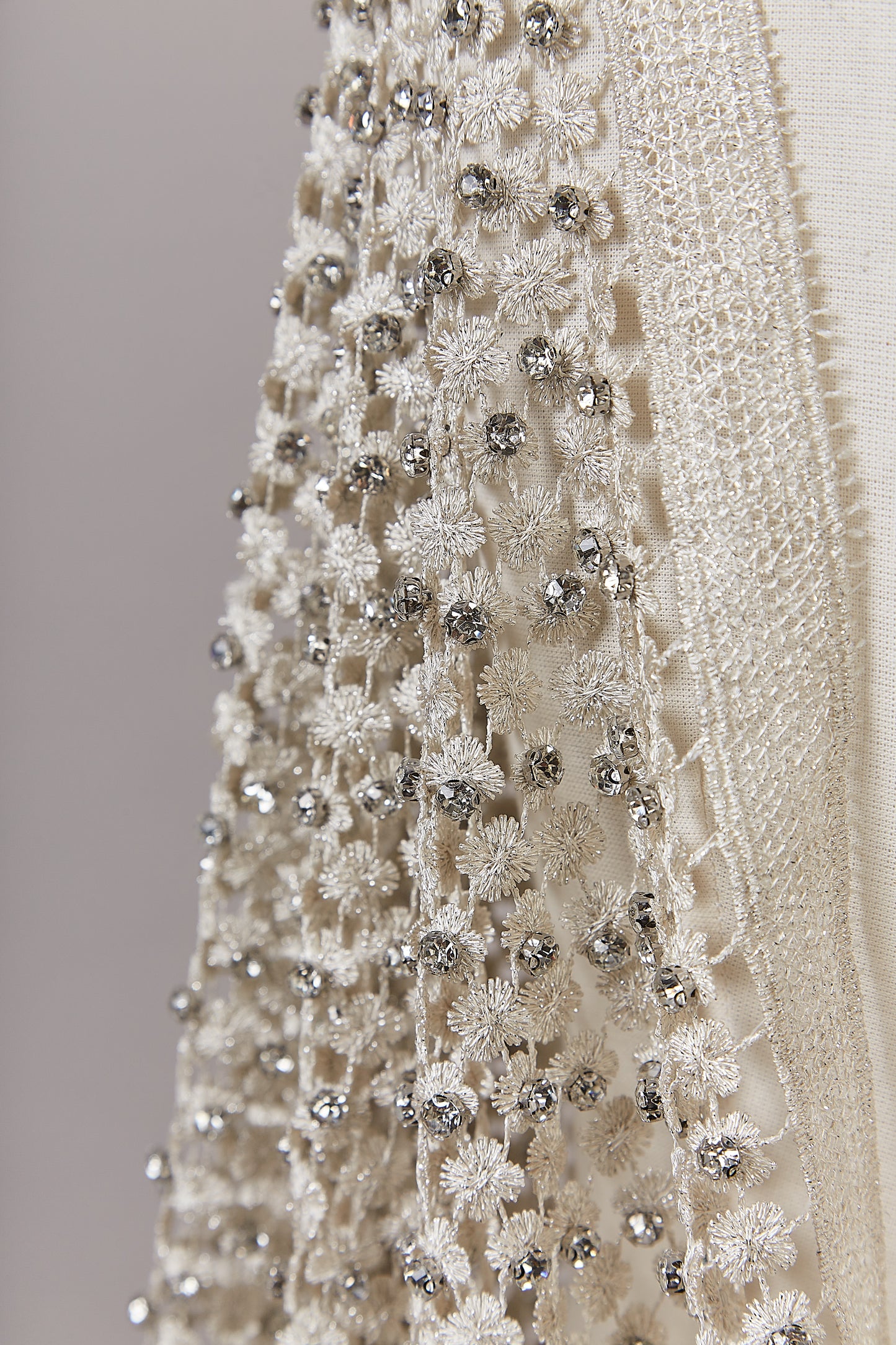 S0626 GUIPURE EMBROIDERED WITH LUREX THREAD AND STRASS