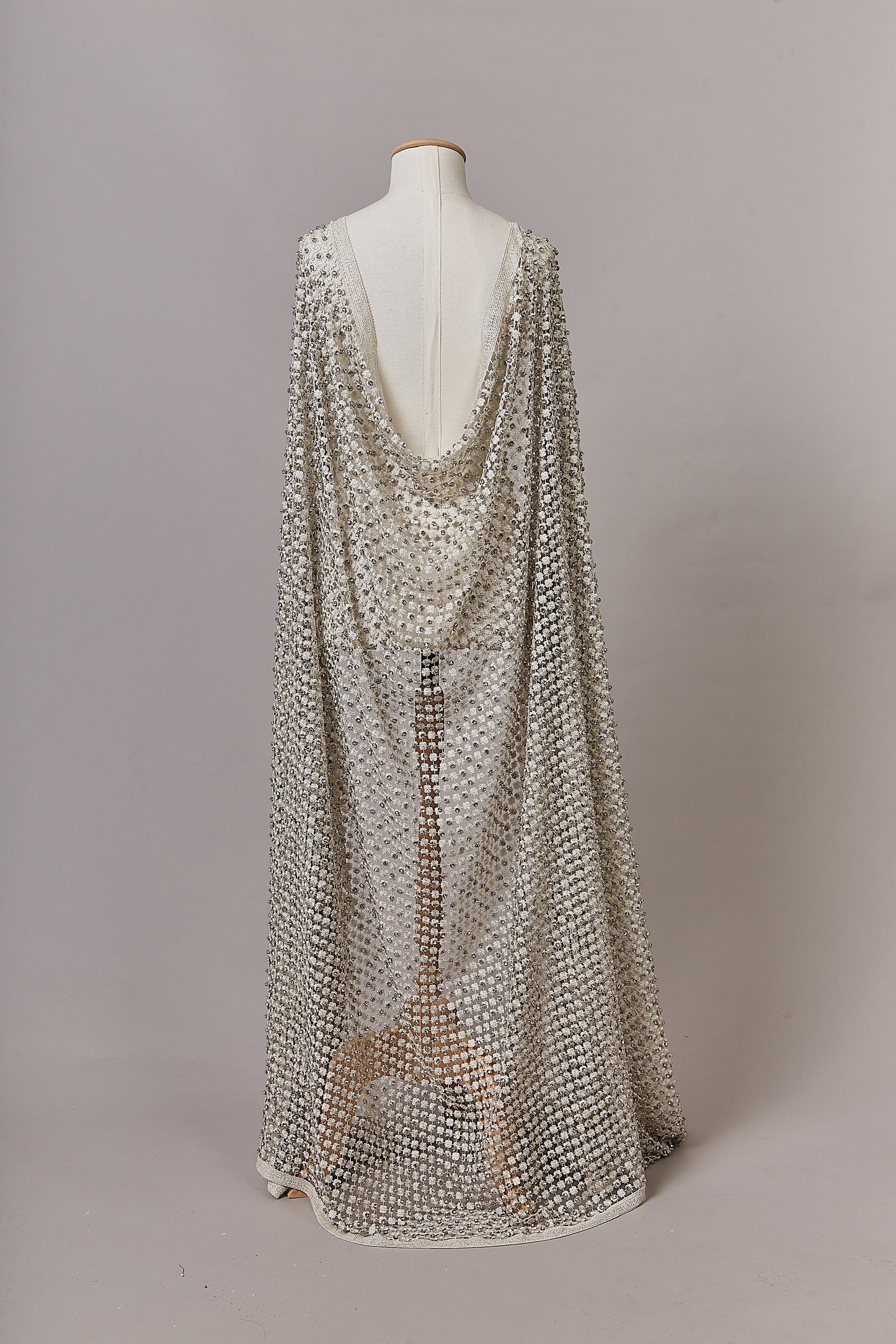 S0626 GUIPURE EMBROIDERED WITH LUREX THREAD AND STRASS