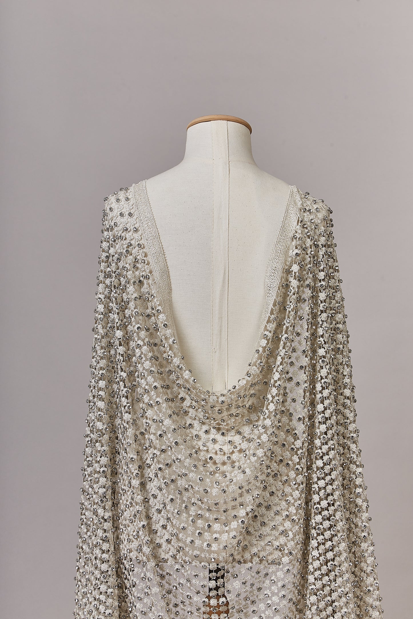S0626 GUIPURE EMBROIDERED WITH LUREX THREAD AND STRASS