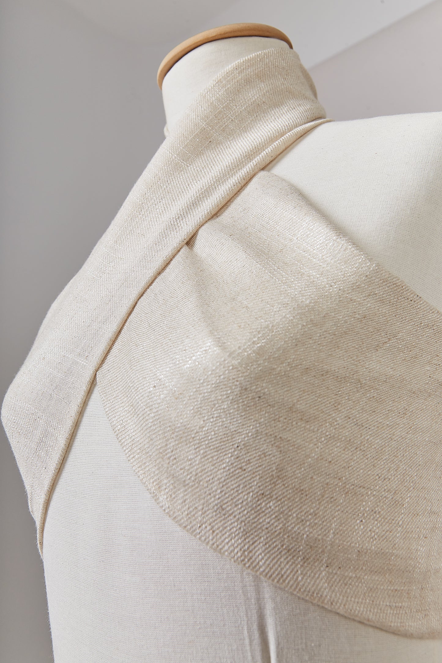 S0634 LINEN FABRIC WITH FOIL