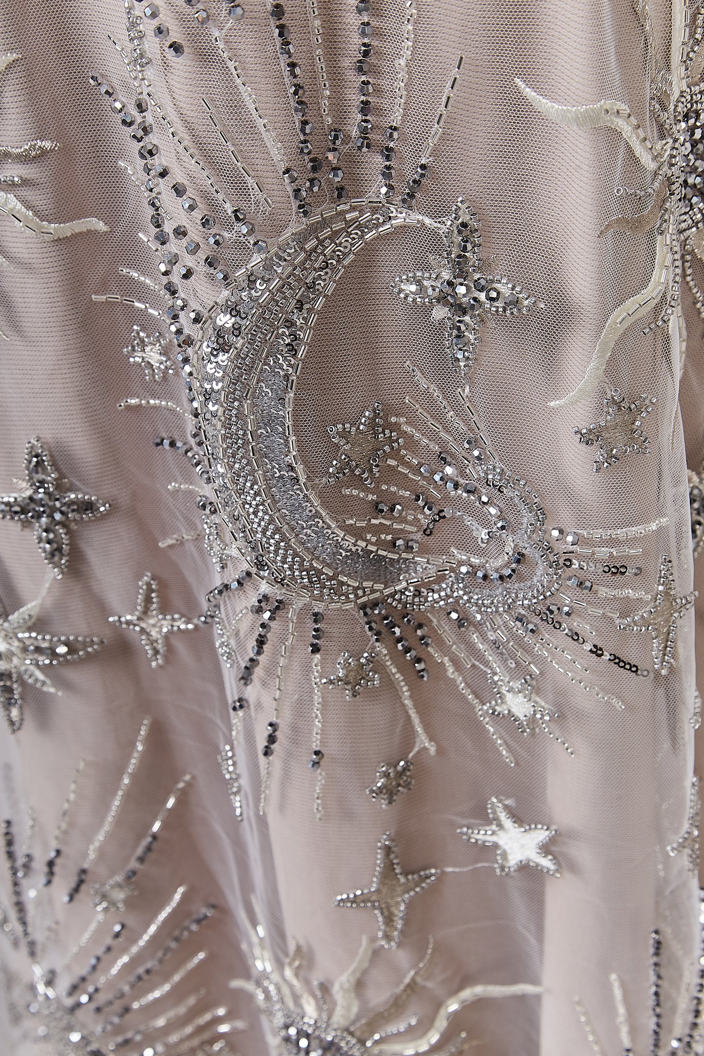S0635 EMBROIDERED TULLE WITH SEQUINS AND BEADS IN PELTRE, SILVER AND OFF WHITE