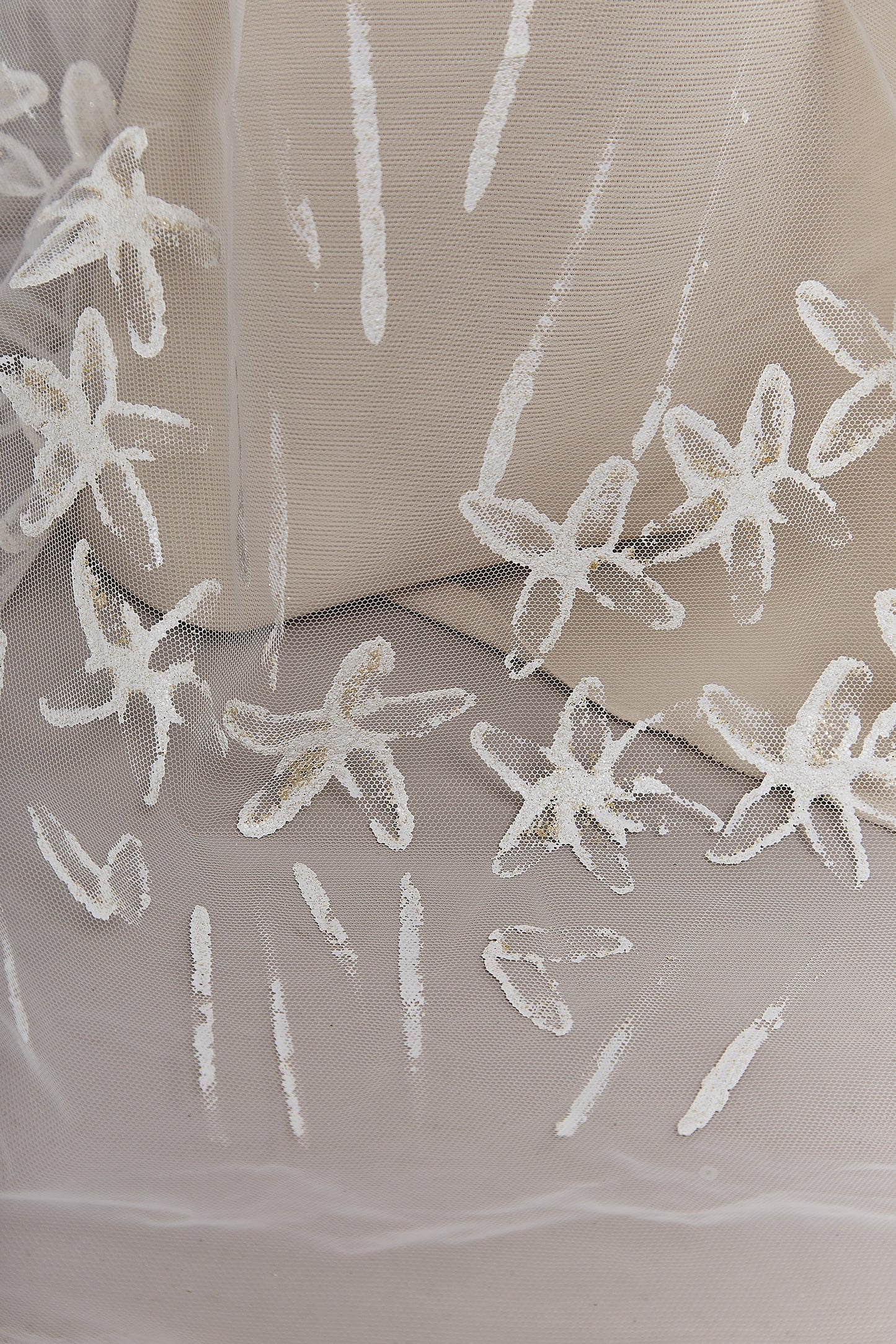 S0639 HAND-PAINTED FLORAL TULLE