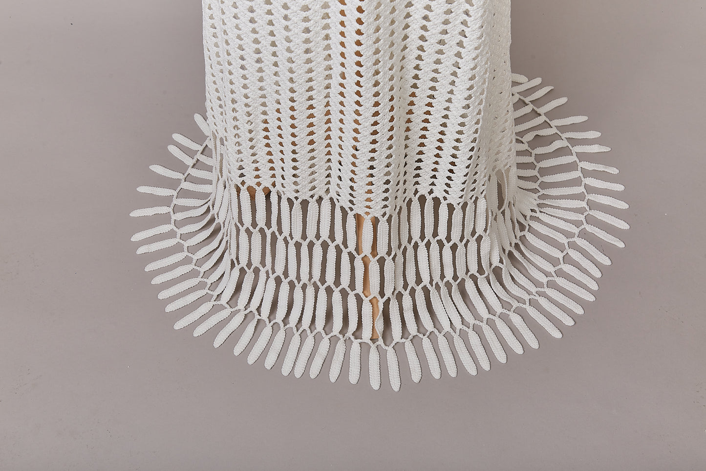 S0640 CROCHET NET WITH FRINGES