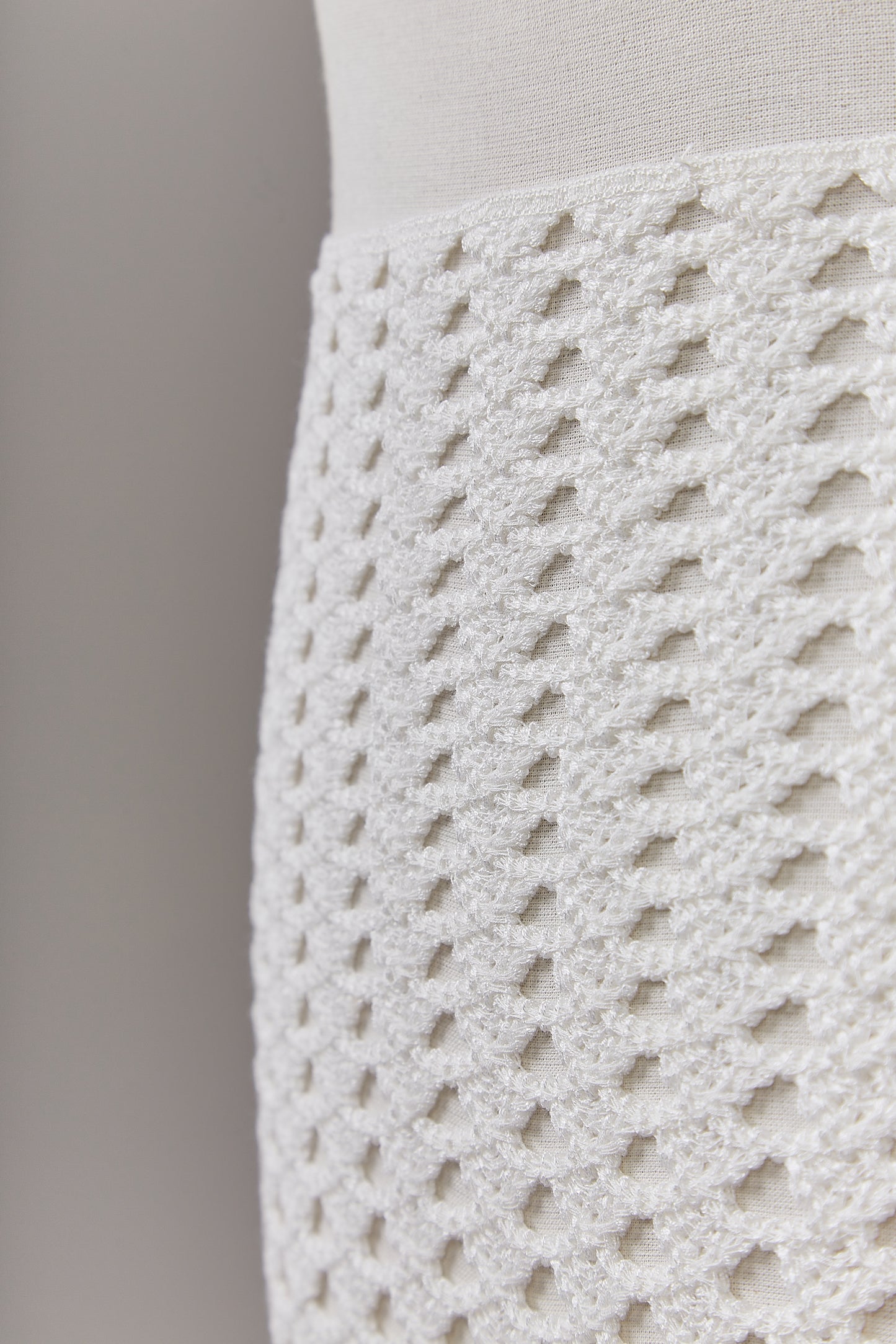 S0640 CROCHET NET WITH FRINGES