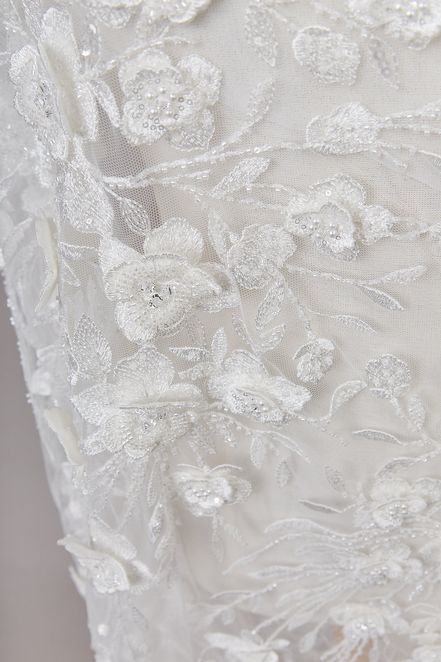 S0643 EMBROIDERED TULLE WITH SEQUINS, BEADS AND 3D FLOWERS