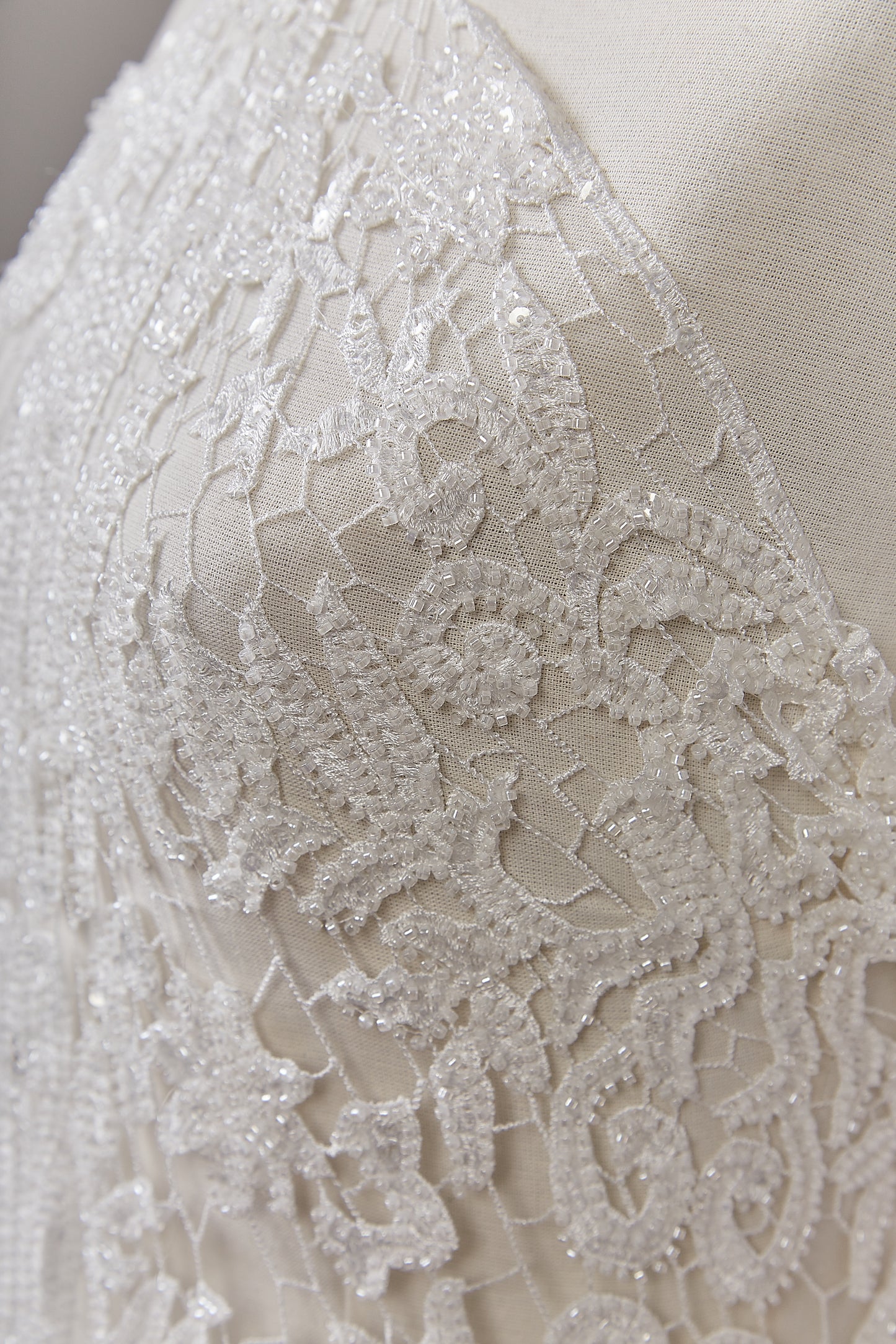 S0644 EMBROIDERED GUIPURE WITH BEADS