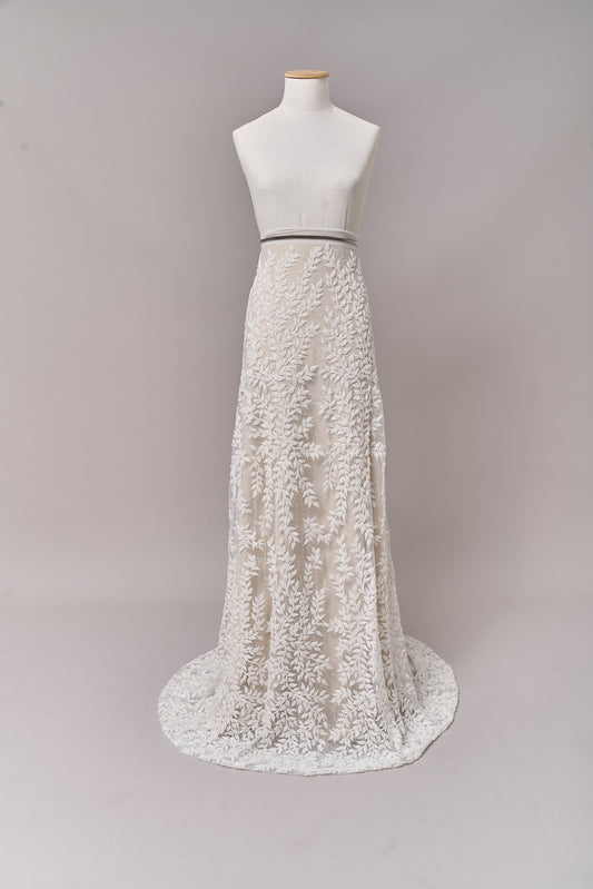 S0692 - Embroidered tulle with off-white beads and transparent sequins