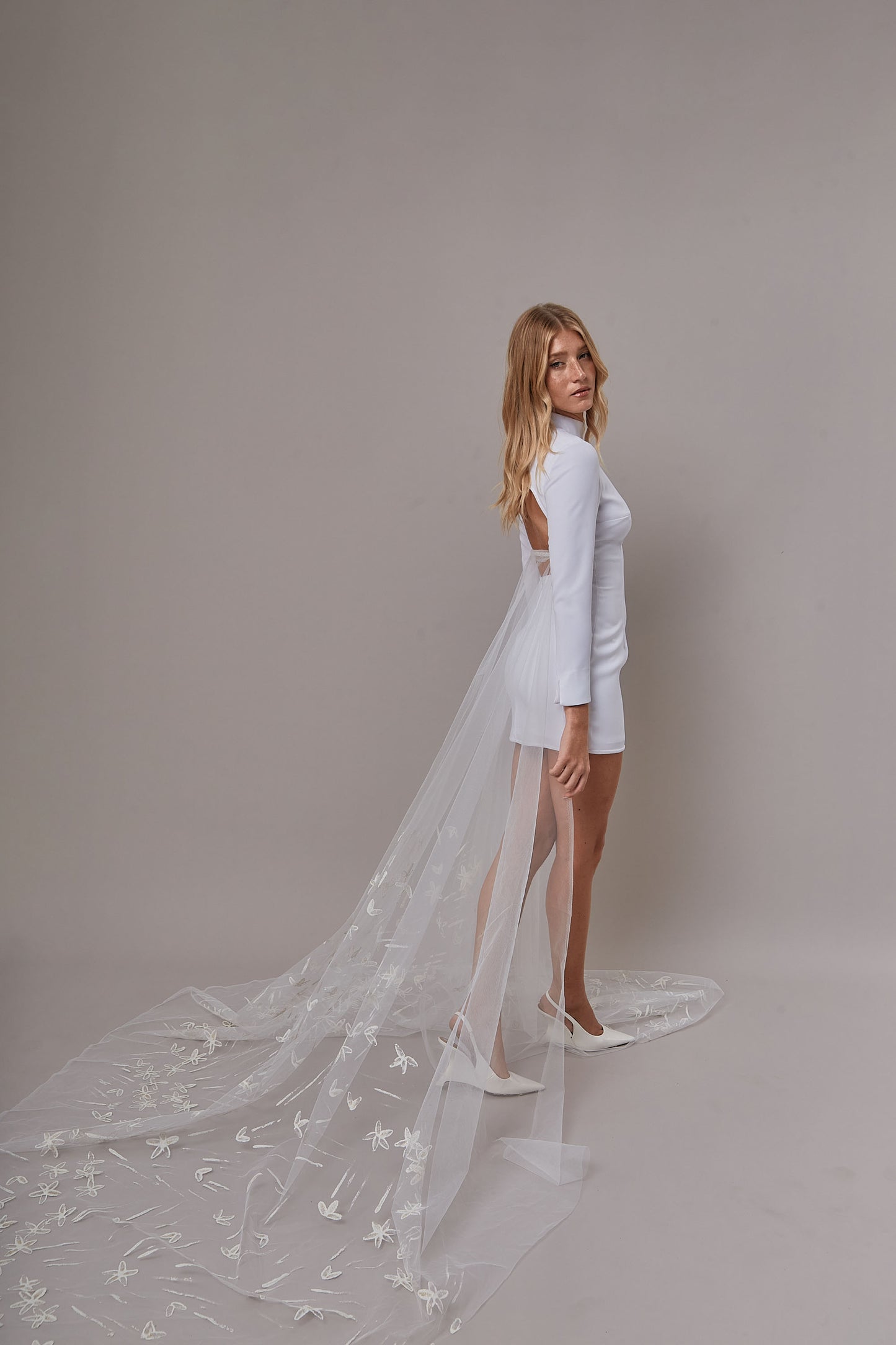 S0639 HAND-PAINTED FLORAL TULLE