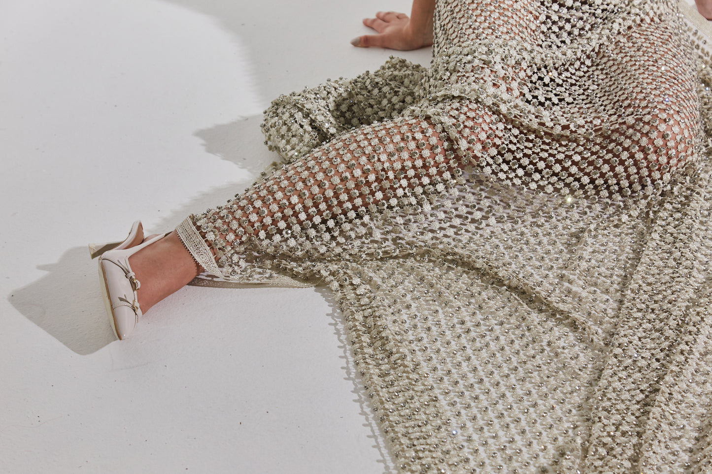 S0626 GUIPURE EMBROIDERED WITH LUREX THREAD AND STRASS