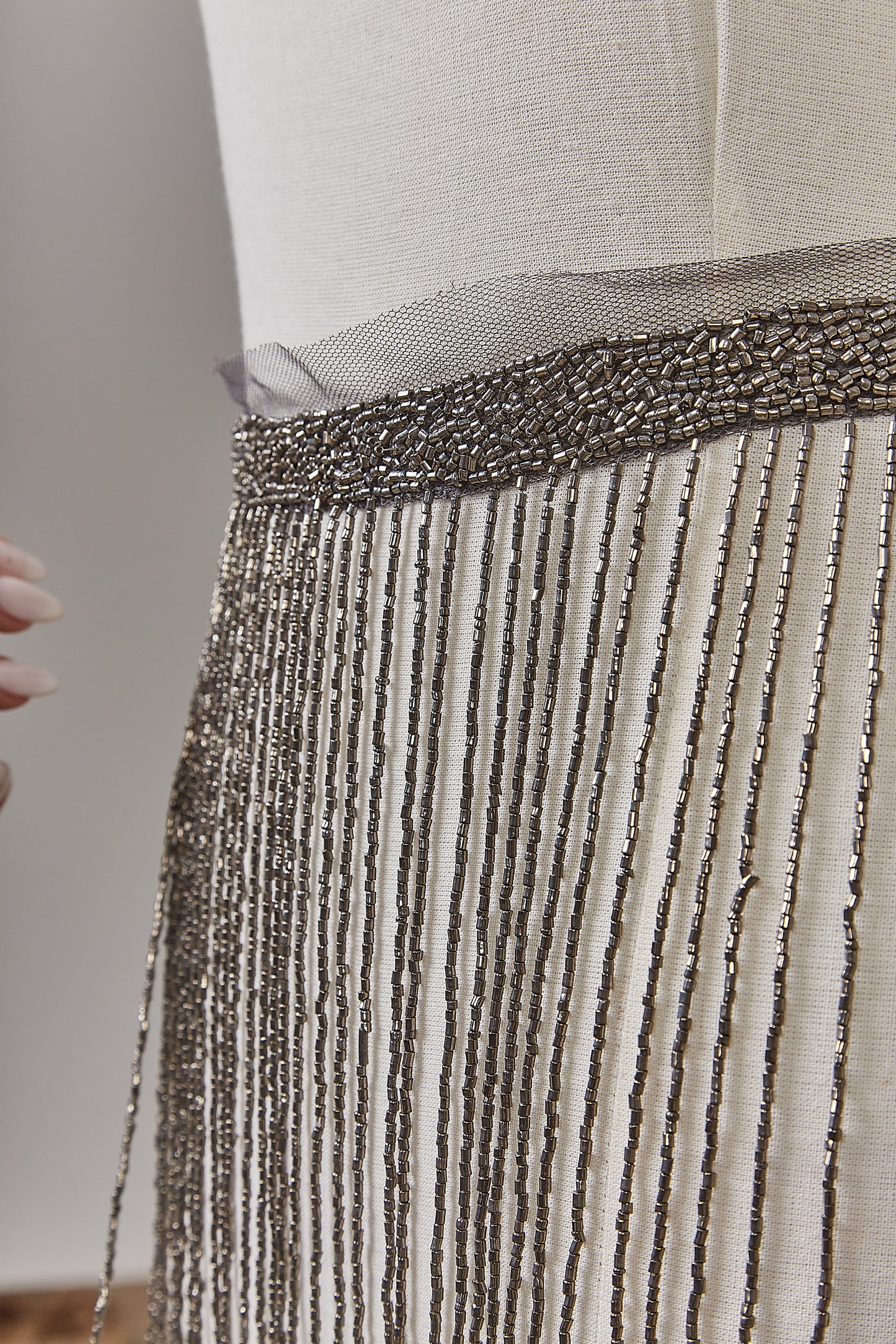 S0647 PEWTER BEADED FRINGE TRIM