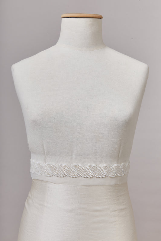 S0653 OFF WHITE BEADED GALLOON
