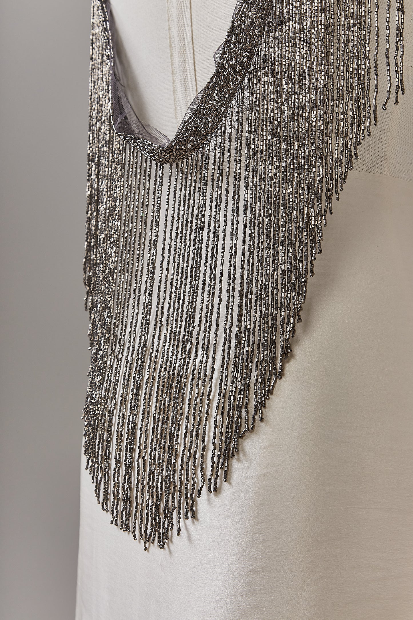 S0647 PEWTER BEADED FRINGE TRIM