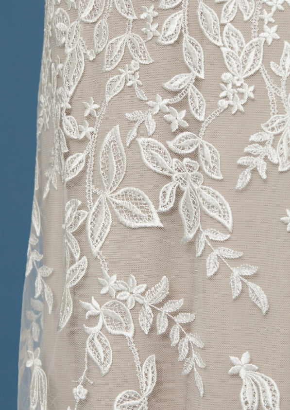 S0422 EMBROIDERED TULLE WITH LEAVES