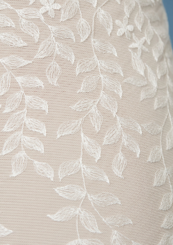 S0471 EMBROIDERED TULLE WITH LEAVES