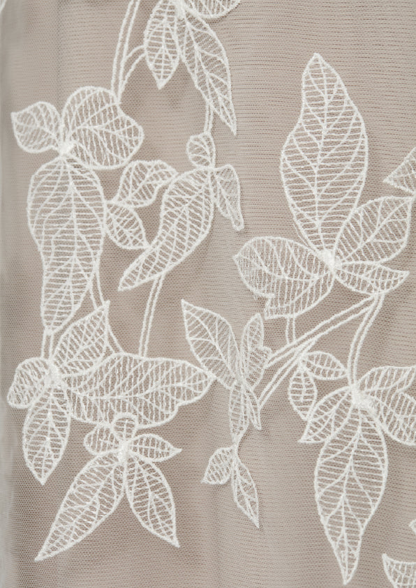 S0478 EMBROIDERED TULLE WITH LEAVES