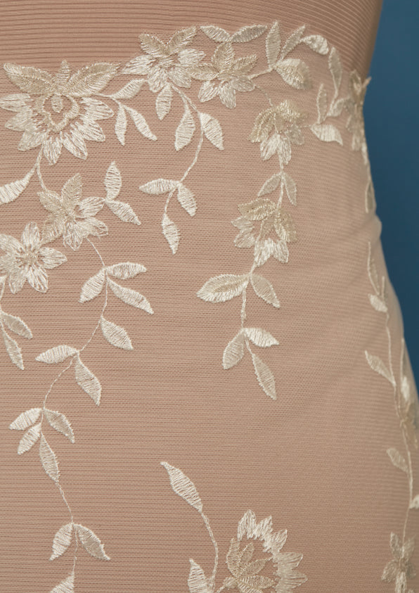 S0486 EMBROIDERED TULLE WITH LUREX YARN