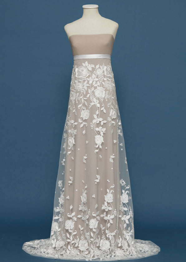 S0487 EMBROIDERED PLUMETI TULLE WITH FLOWERS