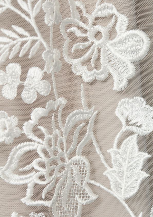 S0499 EMBROIDERED TULLE IN PROGRESSION WITH FLOWERS