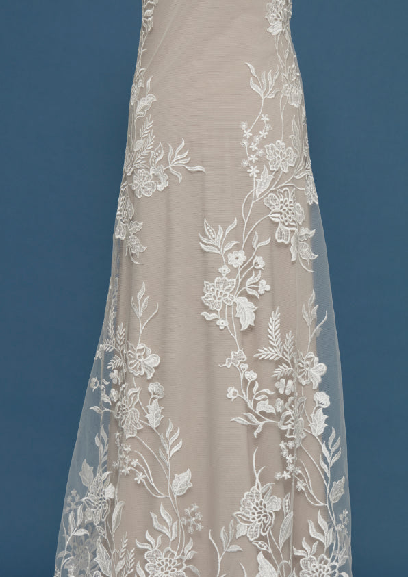 S0499 EMBROIDERED TULLE IN PROGRESSION WITH FLOWERS