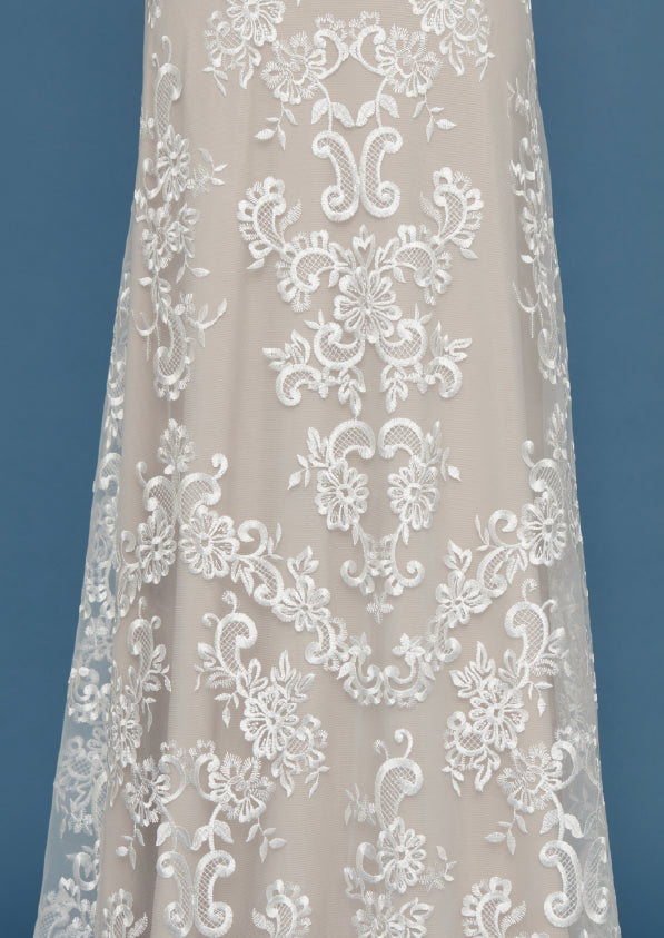 S0501 GEOMETRIC EMBROIDERED TULLE