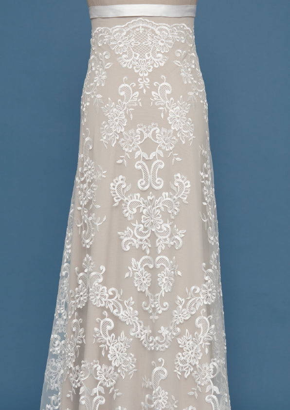 S0501 GEOMETRIC EMBROIDERED TULLE