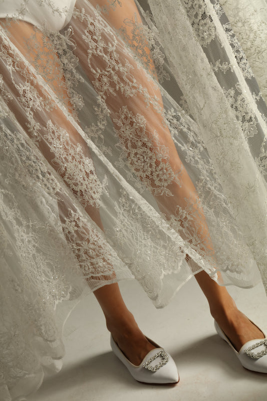 S0249 CHANTILLY EMBROIDERY LACE WITH BEADS (Sold by cloth)