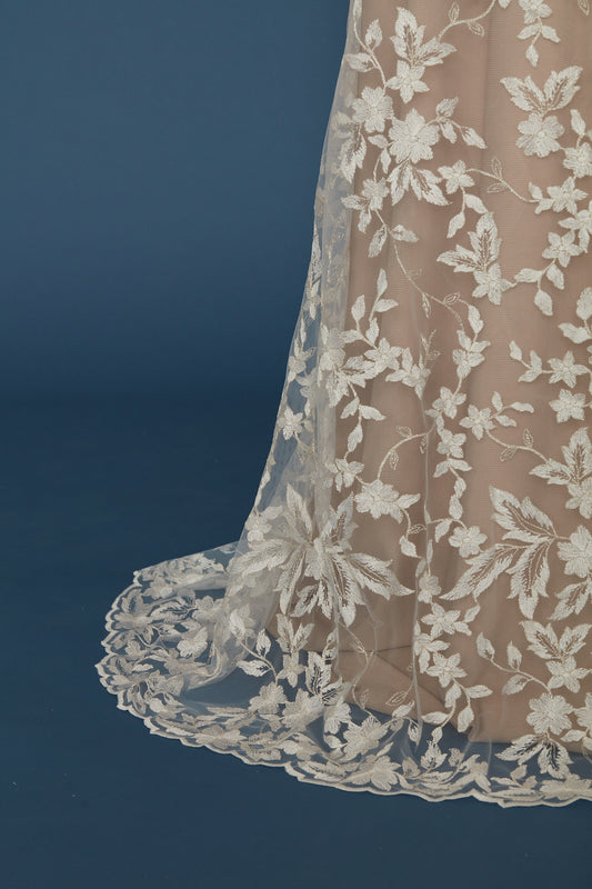 S0375 EMBROIDERY TULLE WITH GOLDEN LUREX