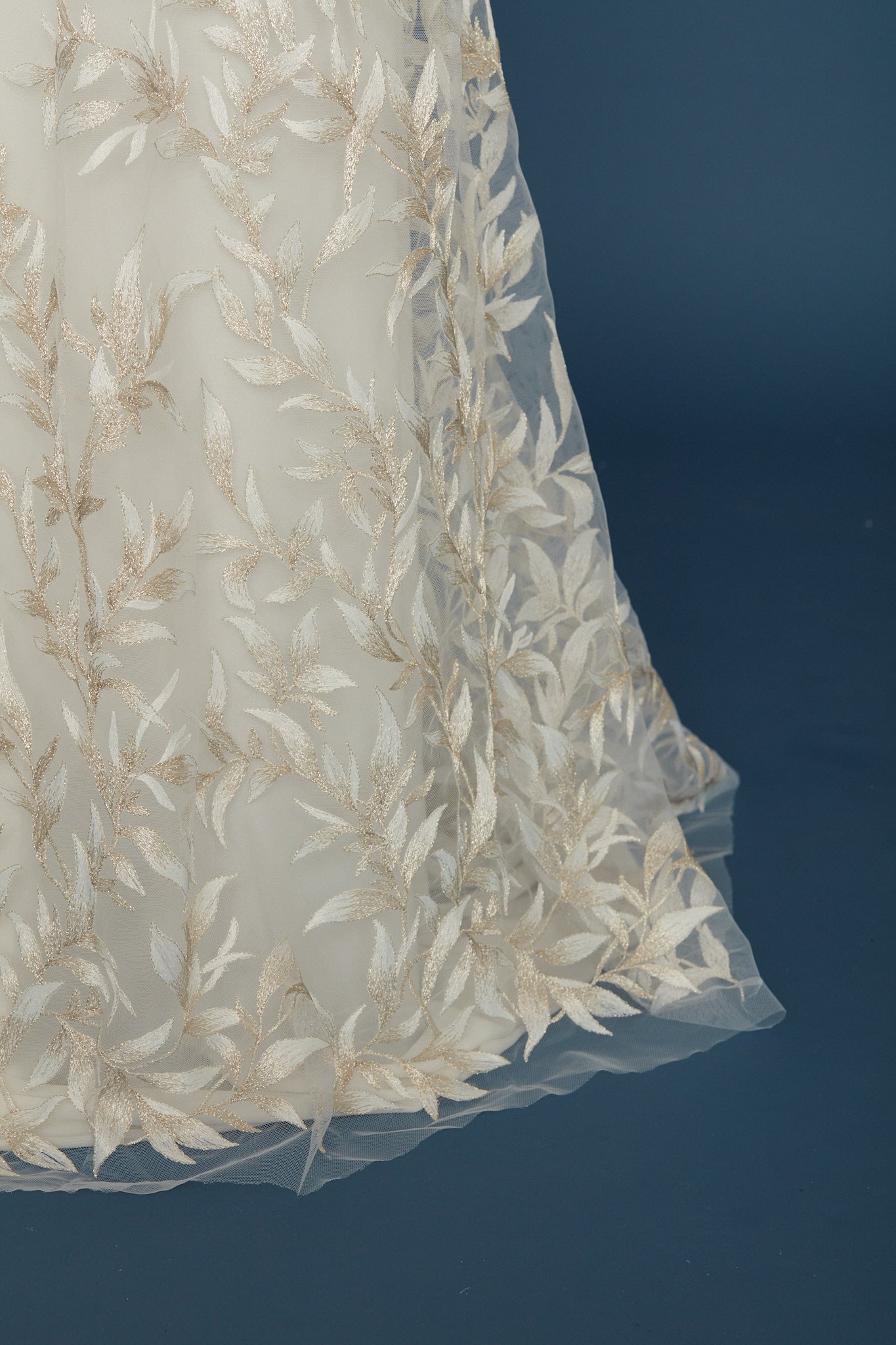 S0377 EMBROIDERY TULLE WITH GOLDEN LUREX