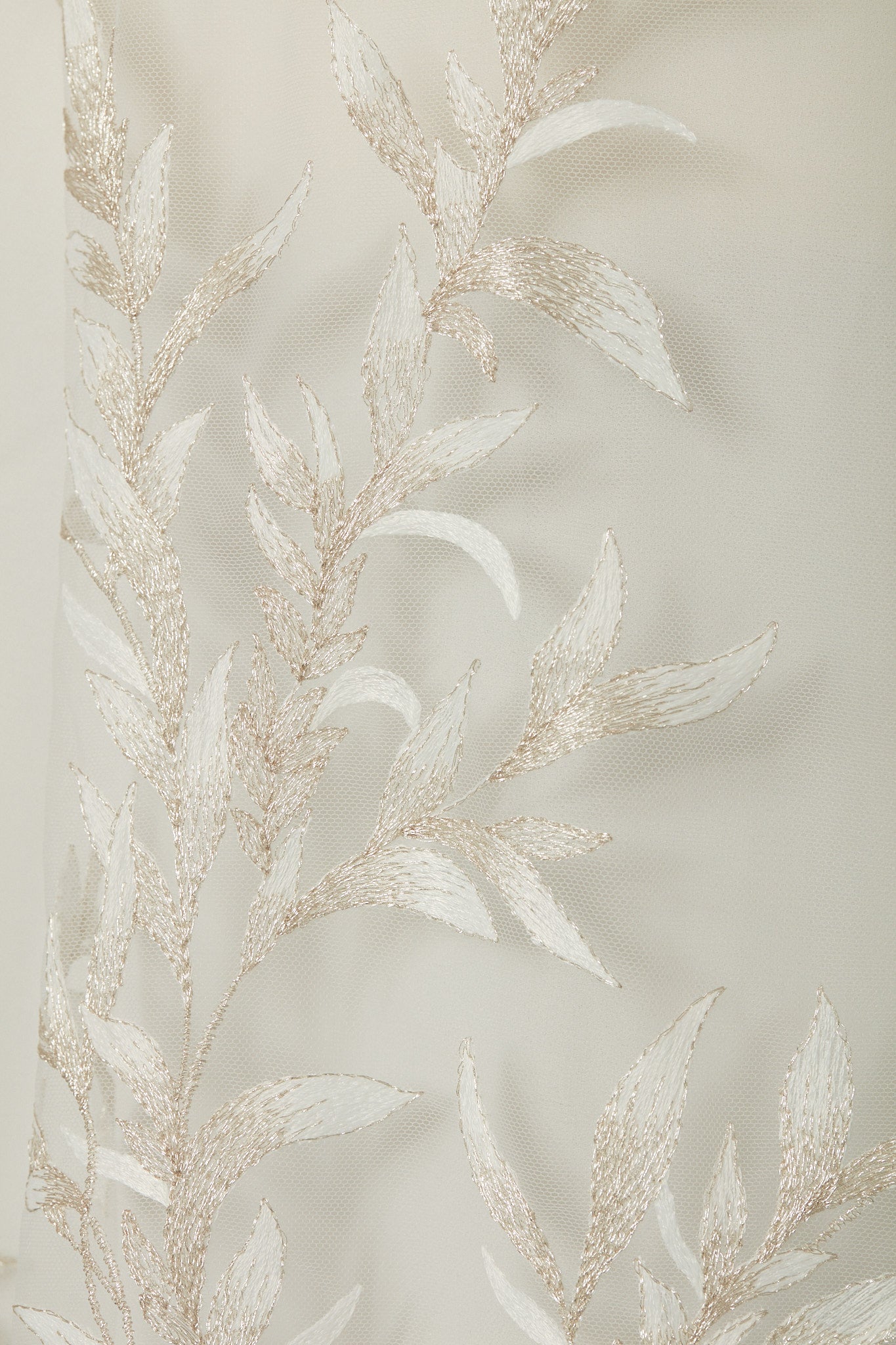 S0377 EMBROIDERY TULLE WITH GOLDEN LUREX
