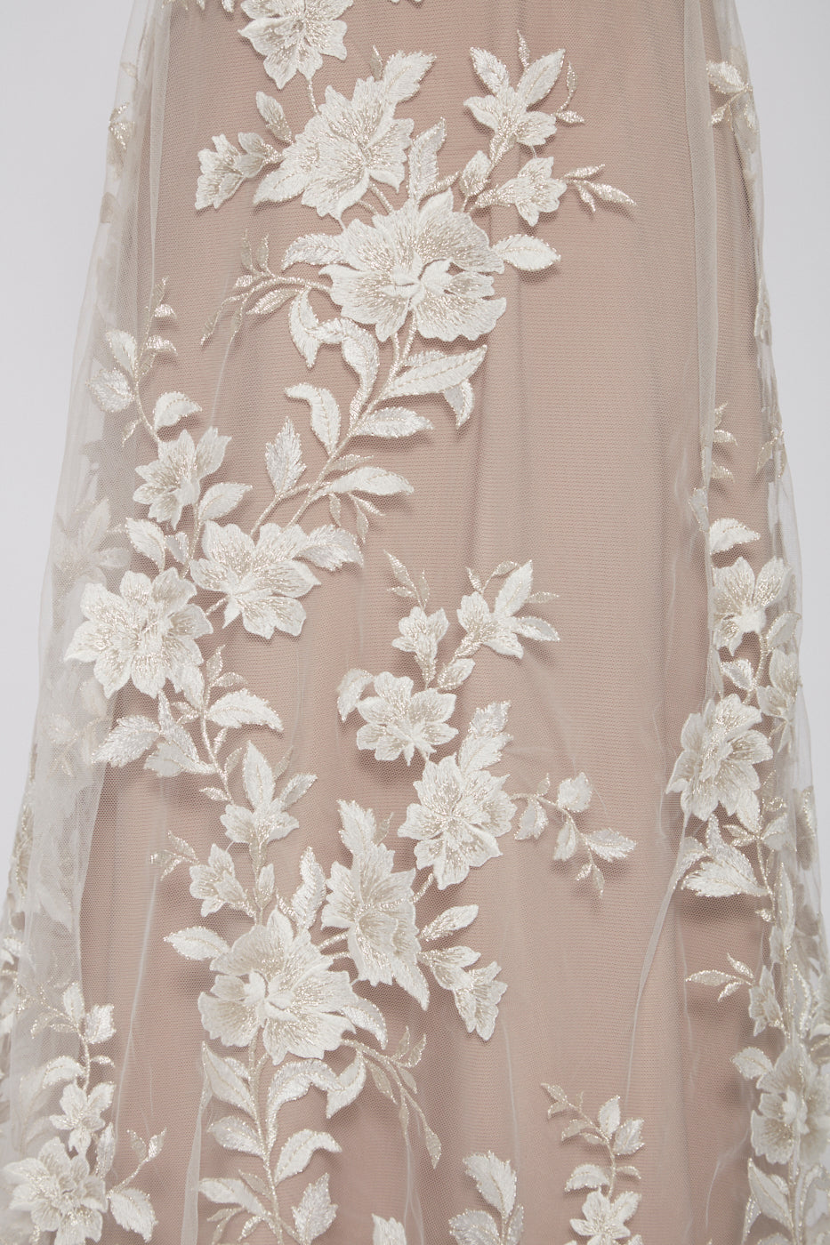 S0316 EMBROIDERY TULLE WITH GOLDEN LUREX