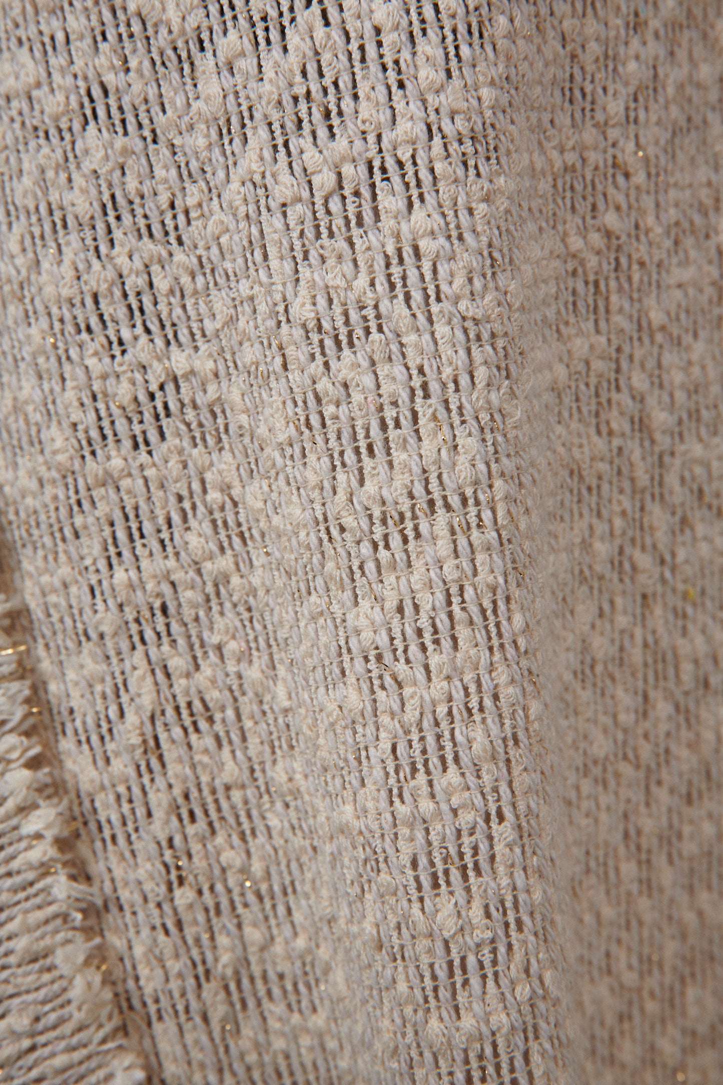 S0593 - COTTON BOUCLE WITH LUREX YARN