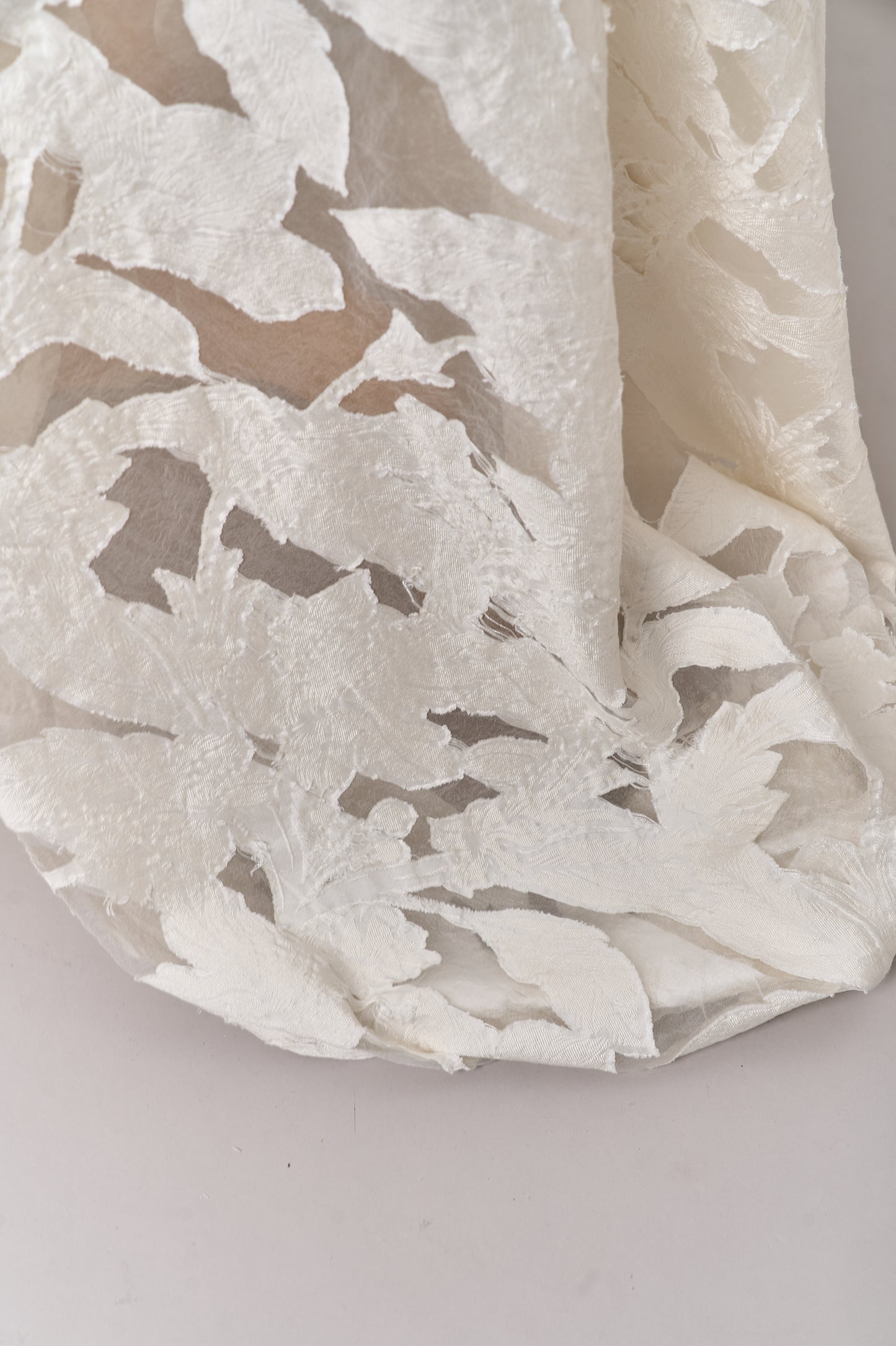 S0706 - Jacquard organza