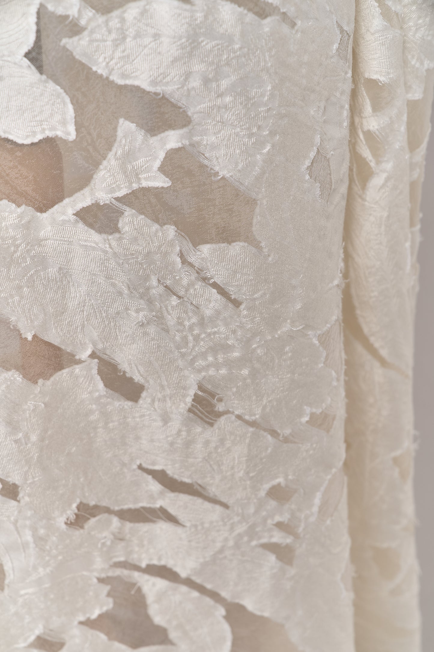S0706 - Jacquard organza