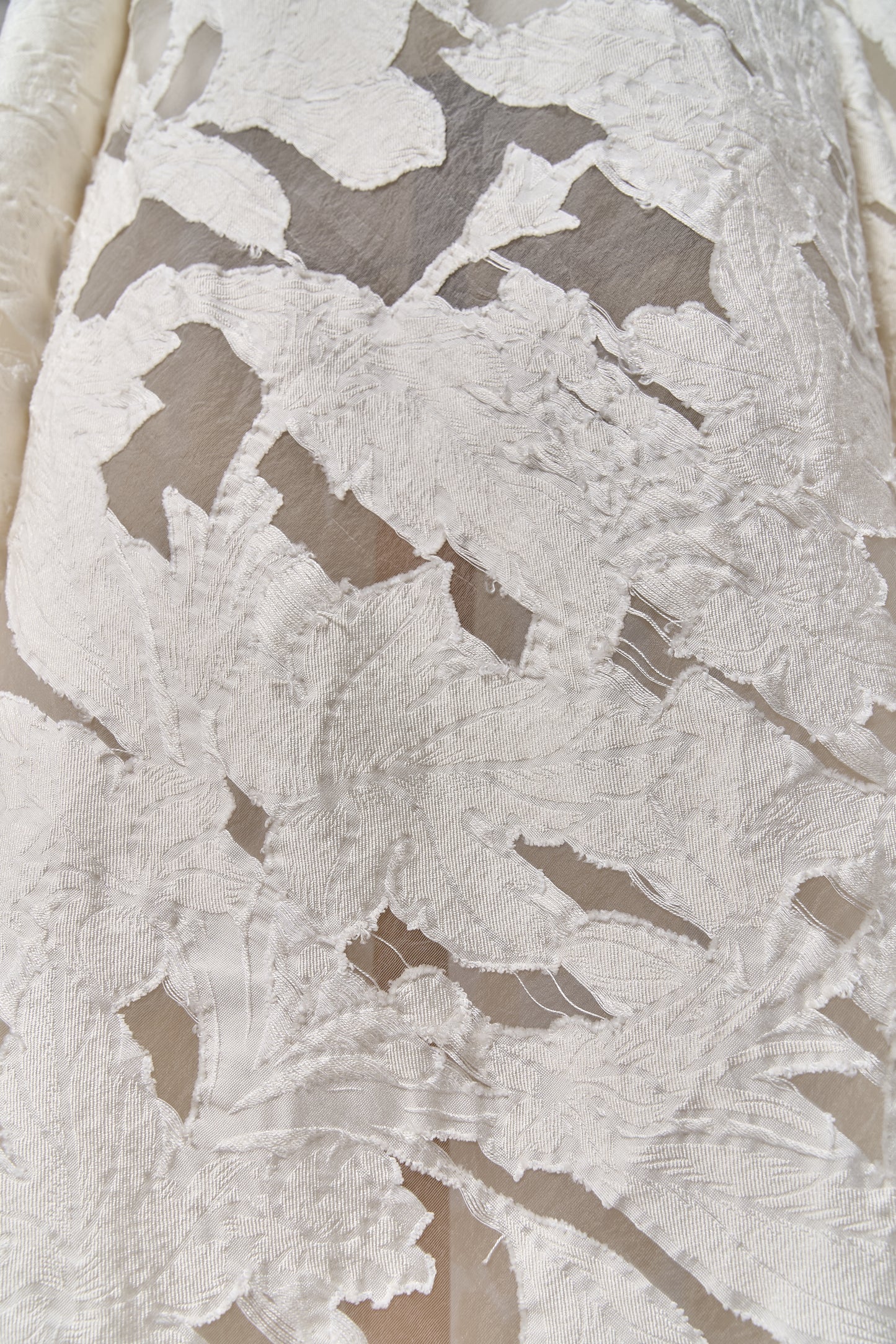 S0706 - Jacquard organza
