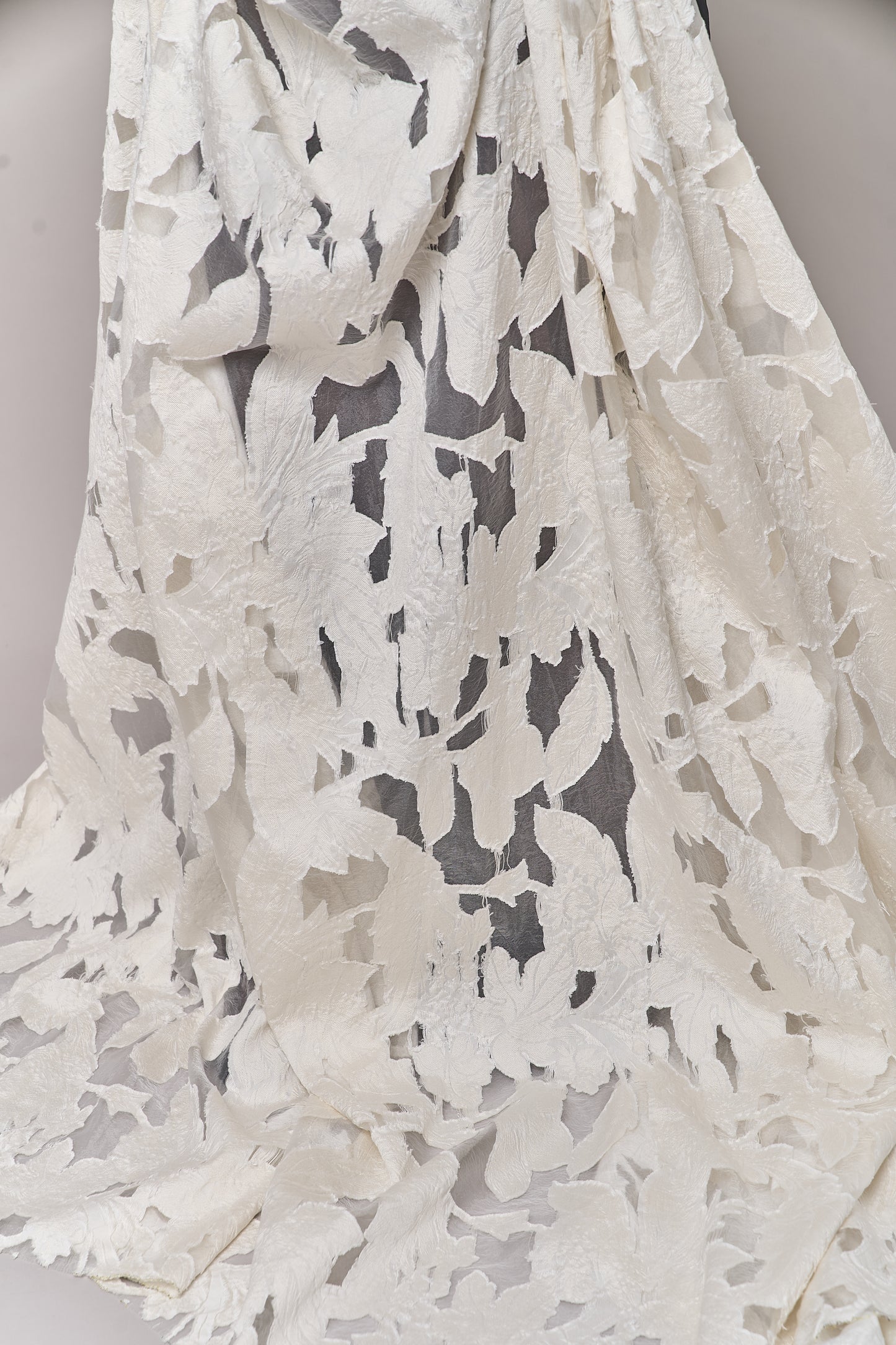 S0706 - Jacquard organza