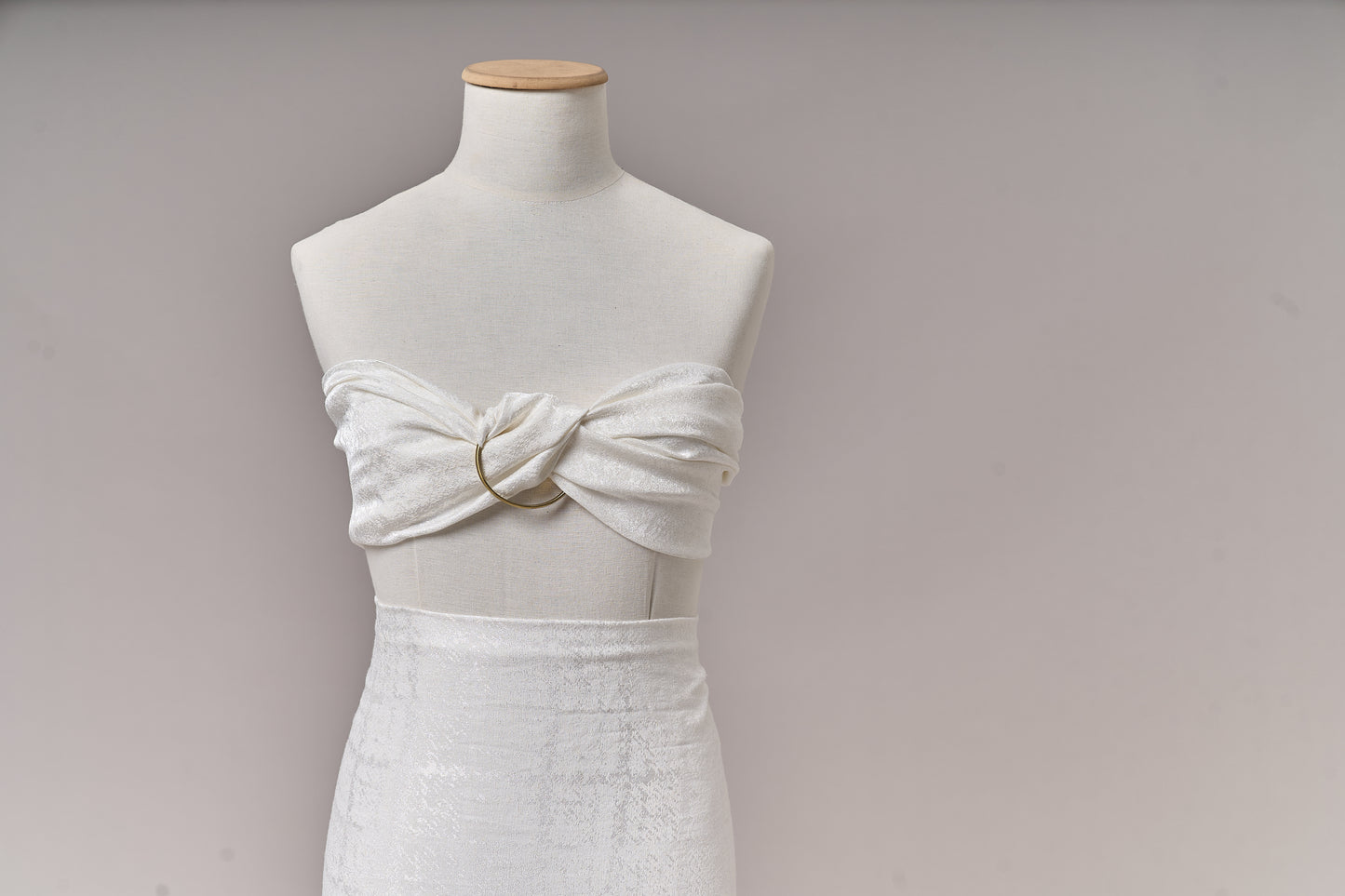 S0602 Off White - Tencel Woven
