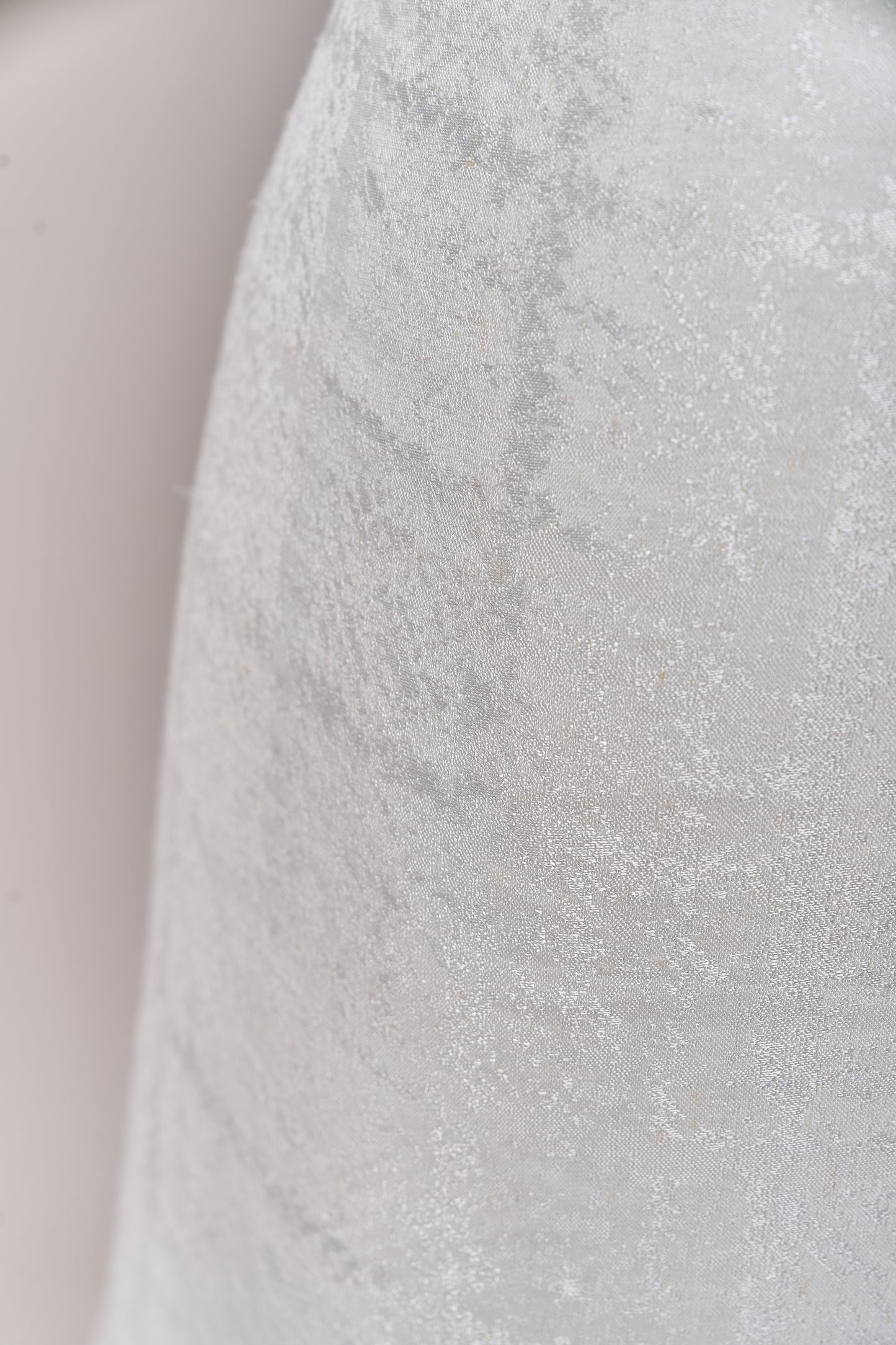 S0602 Off White - Tencel Woven