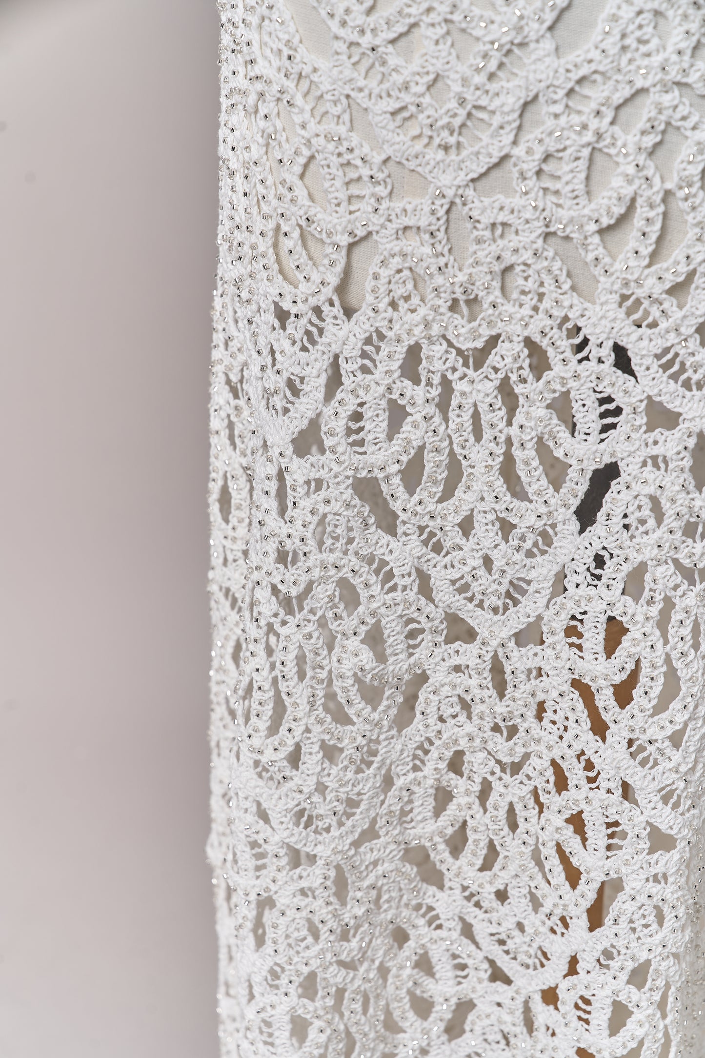 S0713 - Cotton guipure with fringe, embroidered with silver beads