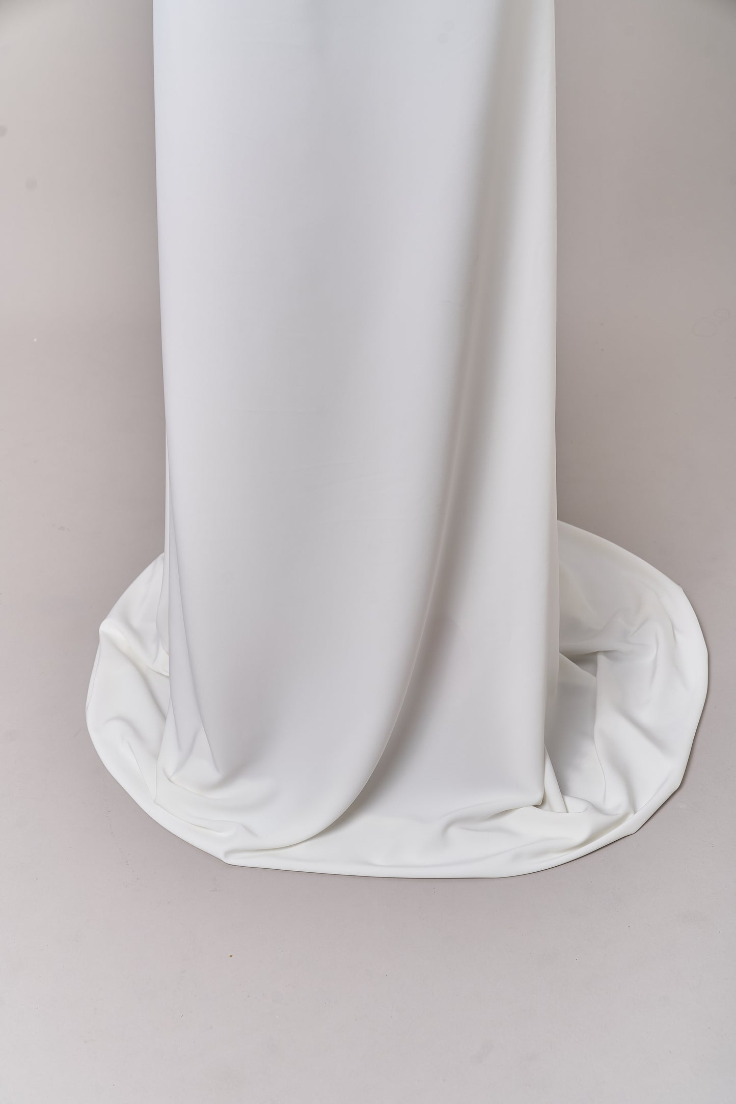 S0690 - Matte satin crepe