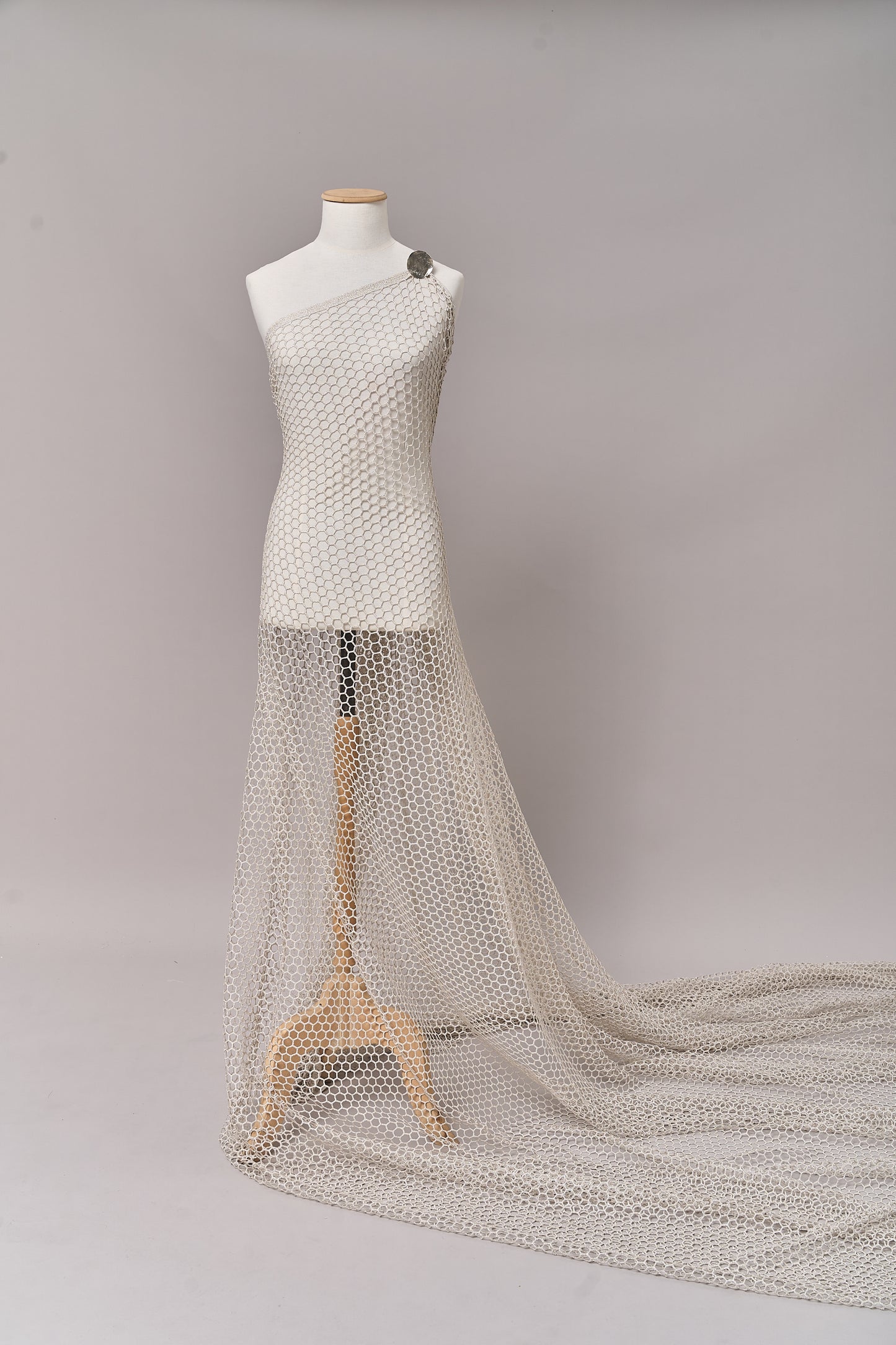 S0716 - Guipure with silver lurex